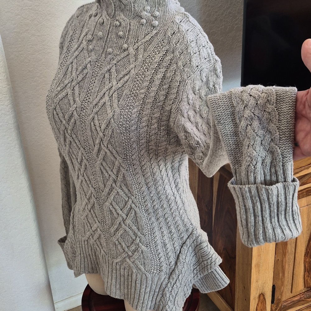 BCBGMaxazria, Maylin, 50% Cotton & 25% Wool/Nylon Blend, Mock Neck Knit Sweater